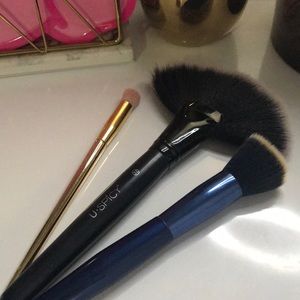 Makeup Brushes FREE *read description*